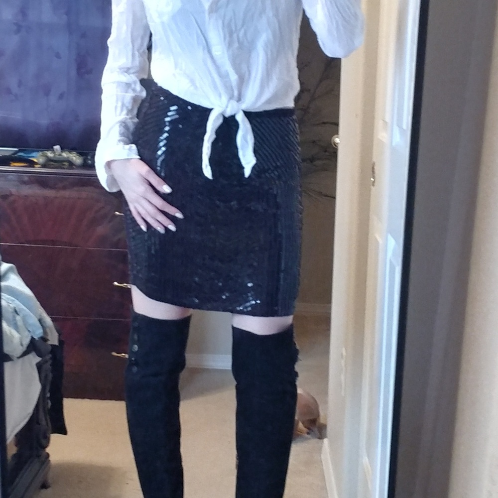 Babe sequine skirt